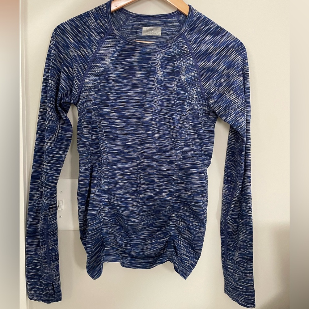 Athleta Fastest Track Ruched Stretchy Running Long Sleeve Top- size small